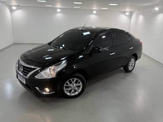 NISSAN VERSA 1.6 16V FLEXSTART SL 4P XTRONIC NISSAN VERSA 1.6 16V FLEXSTART SL 4P XTRONIC